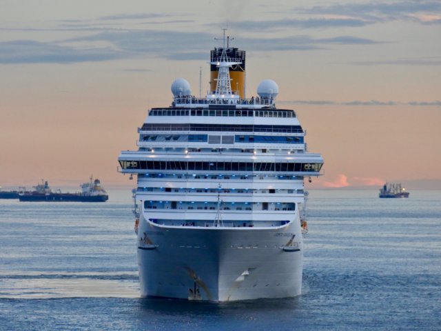 Benefits of a Cruise: Discover the Advantages of Floating Vacations